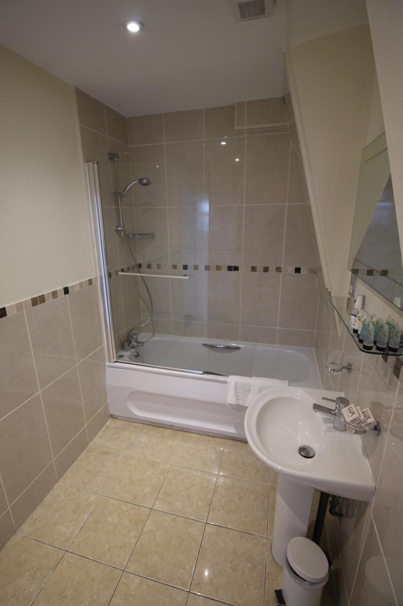 The Woodvale 4*